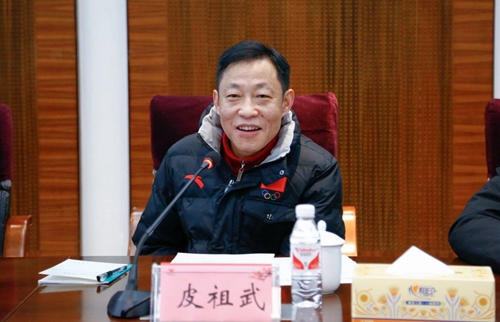 宜昌市總工會(huì)走訪(fǎng)慰問(wèn)集團(tuán)困難職工(圖3)