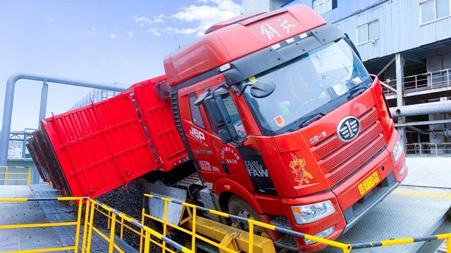 現(xiàn)場(chǎng)無(wú)人化！新疆宜化自動(dòng)卸車(chē)系統(tǒng)上線(圖2)