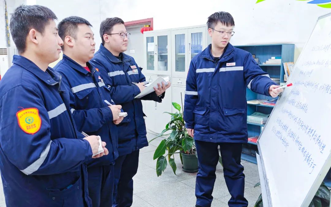 新疆宜化熱電分廠發(fā)電三班：夯實(shí)班組基礎(chǔ)，推進(jìn)自主管理(圖3)