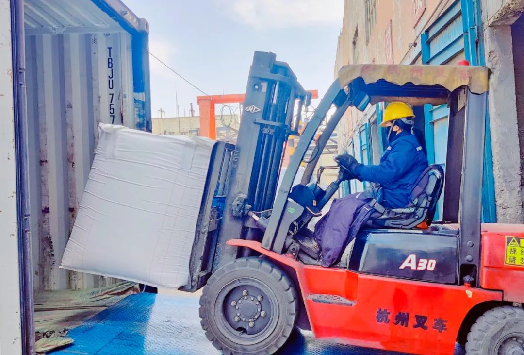 揚(yáng)帆出海！內(nèi)蒙宜化開啟綠色物流新模式(圖4)