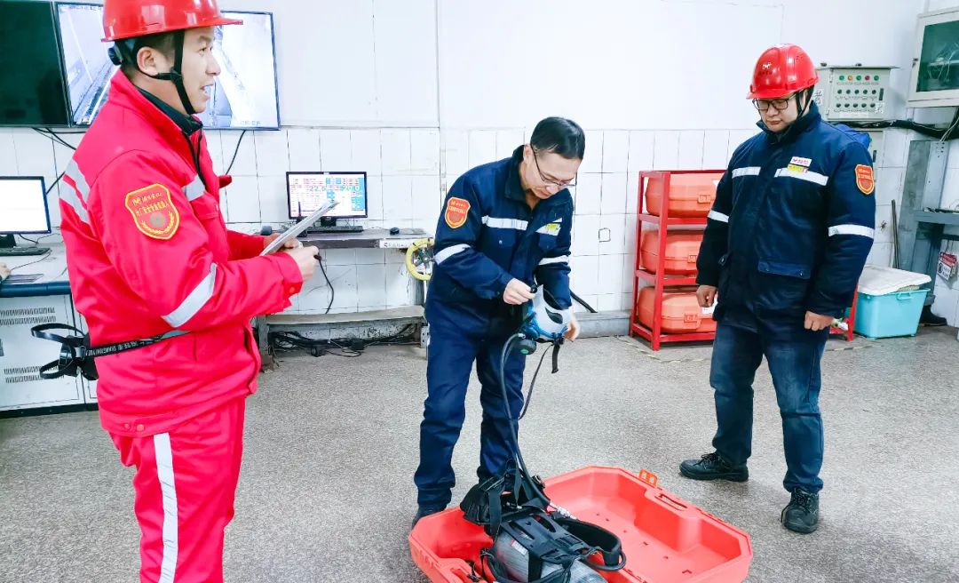 股份公司熱電維修班：精細(xì)管理強(qiáng)基礎(chǔ)，提升技能育人才(圖4)