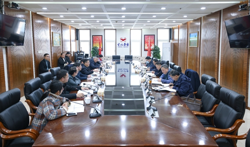 宜昌市國資委黨委書記、主任黃智華一行到宜化集團(tuán)調(diào)研